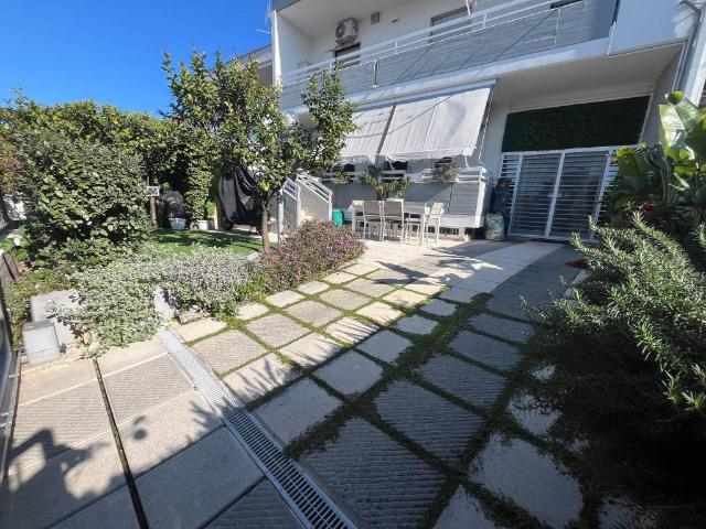 Villa Indipendente in vendita a Loseto, Bari