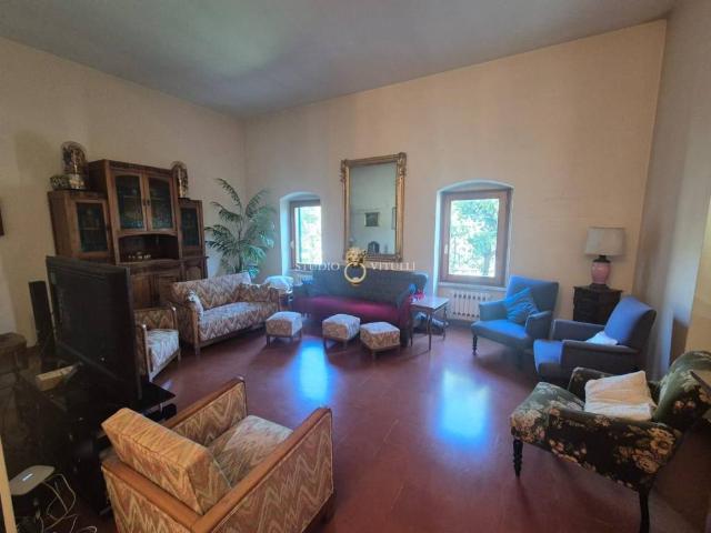 Villa Indipendente in vendita a Municipio 4, Puglia