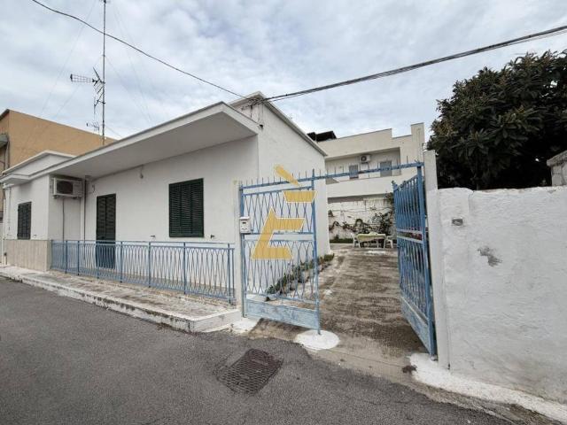 Villa Indipendente in vendita a Puglia, Bari