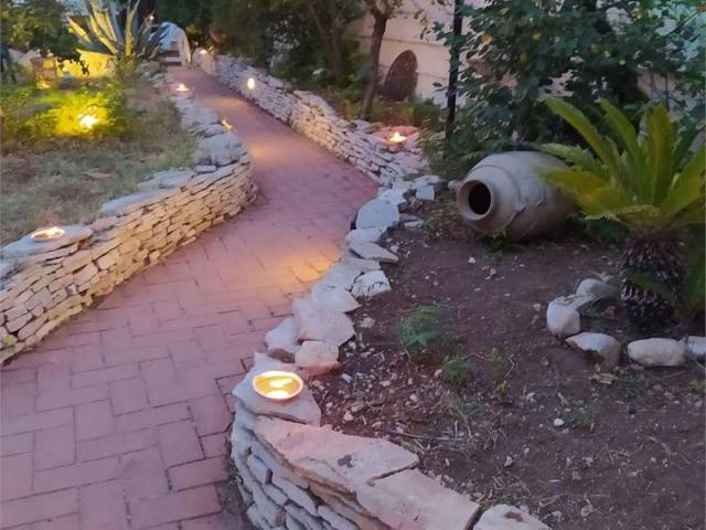 Villa Indipendente in vendita a Municipio 1, Puglia