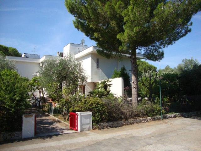 Villa Indipendente in vendita a Municipio 5, Puglia