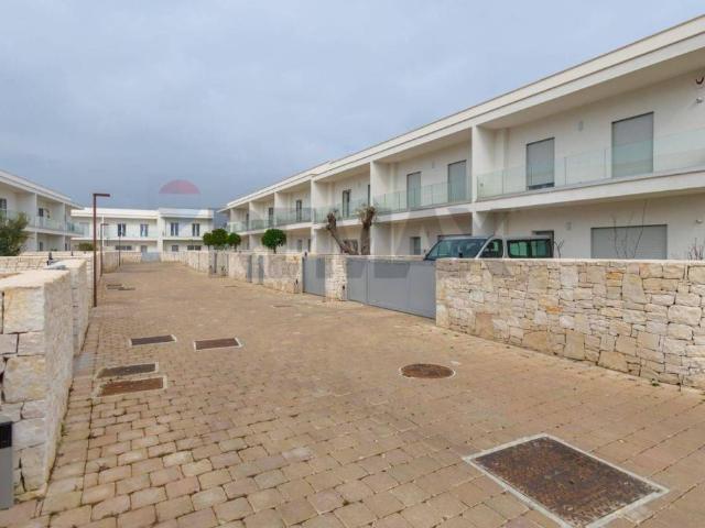 Villa Indipendente in vendita a Municipio 4, Puglia