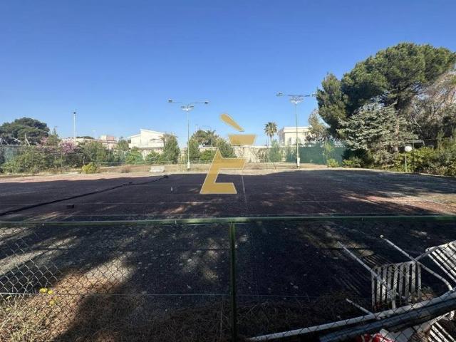 Villa Indipendente in vendita a Municipio 5, Puglia