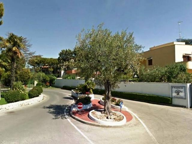 Villa Indipendente in vendita a Municipio 4, Puglia
