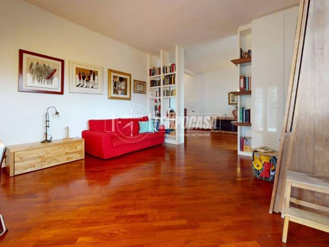 Villa Indipendente in vendita a Parco Adria, Bari