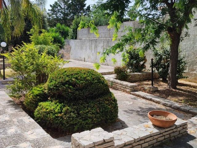 Villa Indipendente in vendita a Municipio 5, Puglia