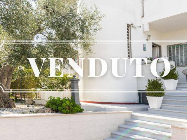 Villa Indipendente in vendita a Municipio 2, Puglia
