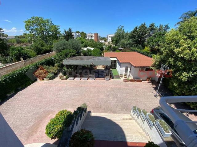 Villa Indipendente in vendita a Fesca, Puglia