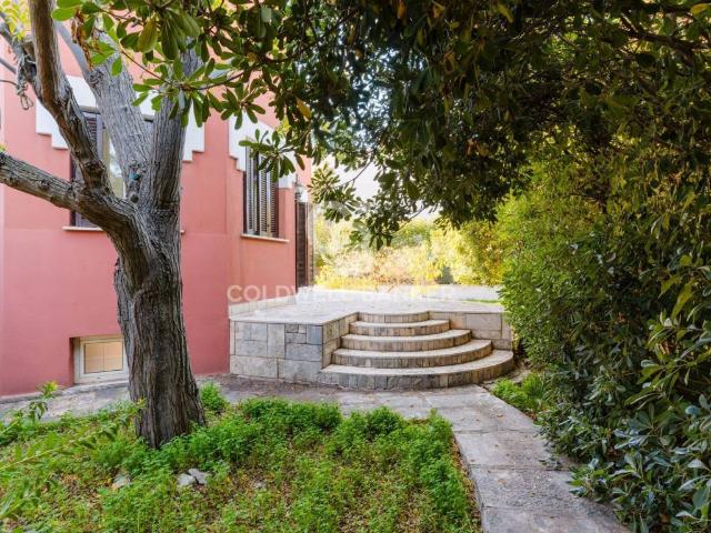 Villa Indipendente in vendita a Municipio 5, Puglia