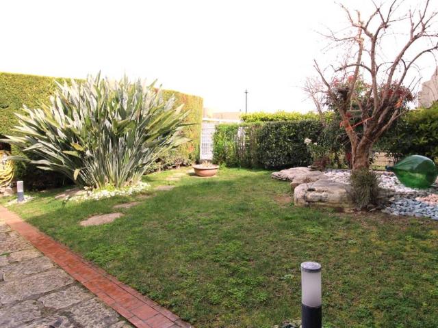 Villa Indipendente in vendita a Puglia, Bari