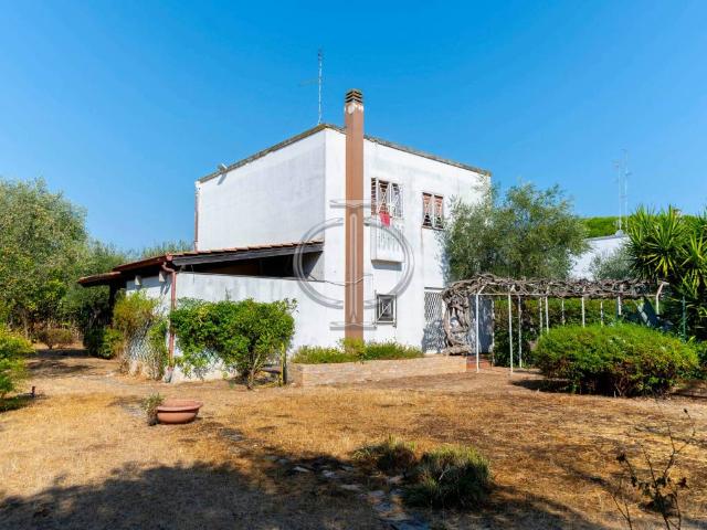 Villa Indipendente in vendita a Puglia, Bari
