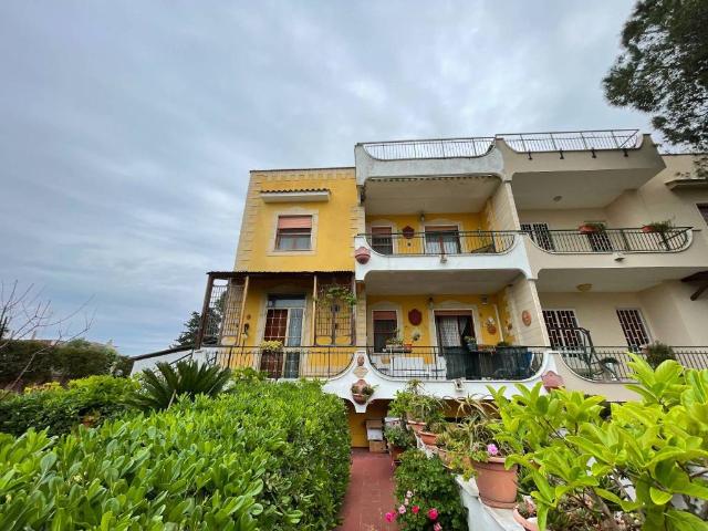 Villa Indipendente in vendita a Municipio 1, Puglia