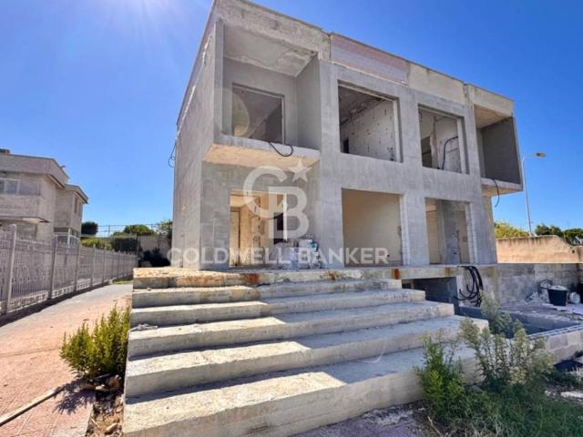 Villa Indipendente in vendita a Municipio 5, Puglia
