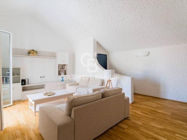 Villa Indipendente in vendita a Municipio 5, Puglia