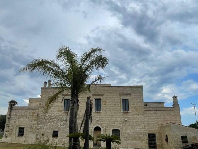 Villa Indipendente in vendita a Municipio 1, Puglia
