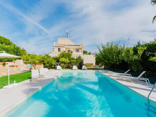 Villa Indipendente in vendita a Municipio 5, Puglia