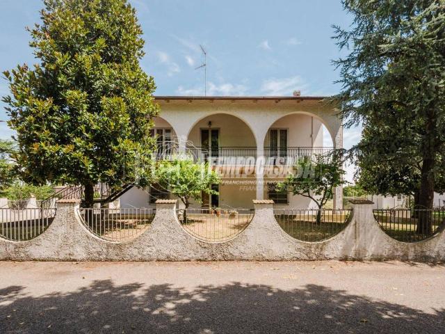 Villa Indipendente in vendita a Unione Terre di Pianura, Baricella