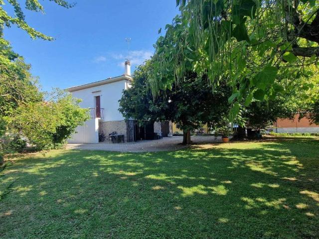 Villa Indipendente in vendita a La Baruzza, Baricella