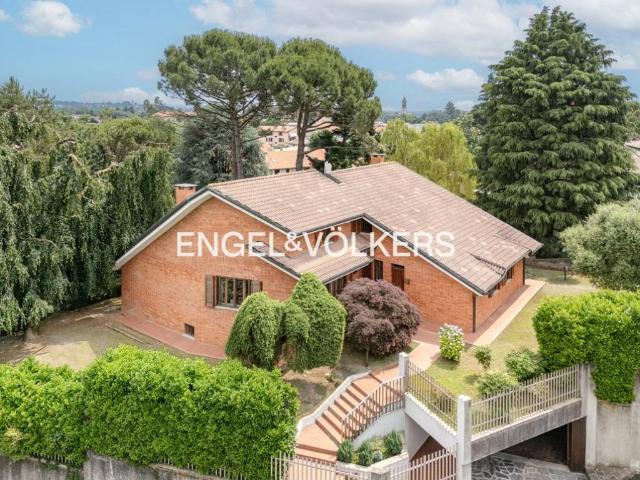 Villa Indipendente in vendita a Birago, Lentate Sul Seveso