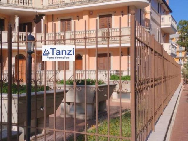 Villa Indipendente in vendita a Zona 167, Puglia