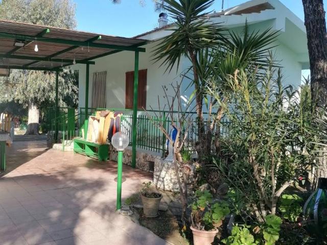 Villa Indipendente in vendita a Fiumara, Puglia