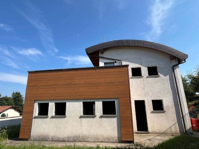 Villa Indipendente in vendita a Barzana, Lombardia