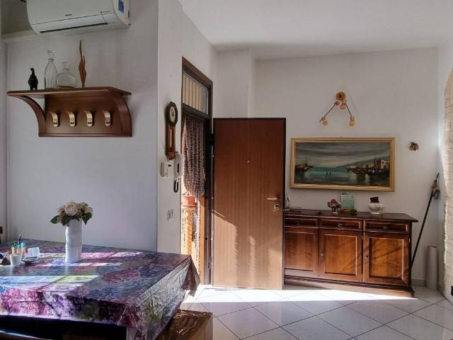 Villa Indipendente in vendita a Villanova, Barzanò