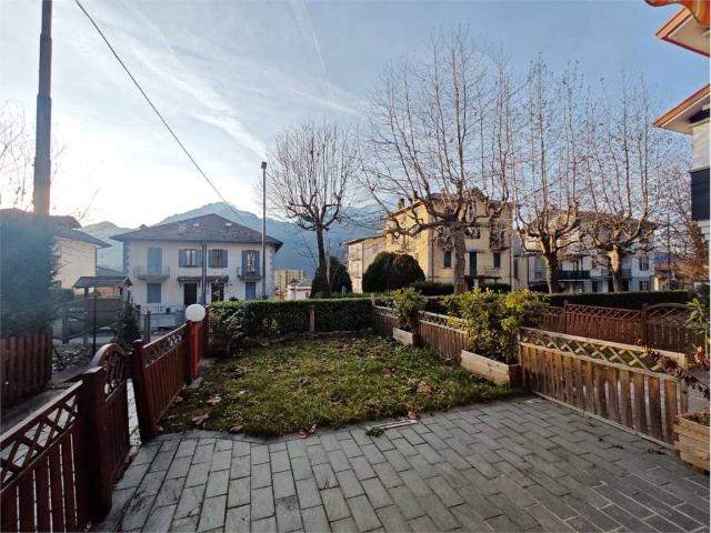 Villa Indipendente in vendita a Campiano, Barzio
