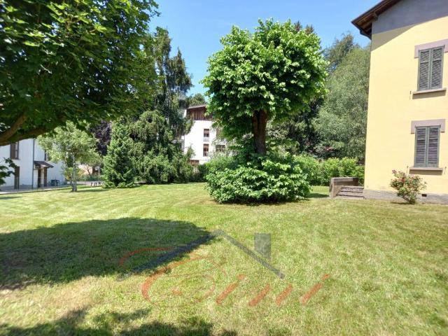 Villa Indipendente in vendita a Campiano, Barzio