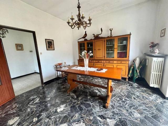 Villa Indipendente in vendita a Piemonte, Alessandria