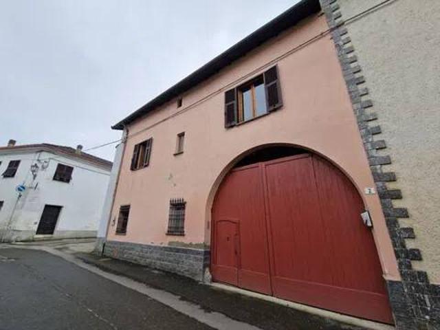 Villa Indipendente in vendita a Basaluzzo, Alessandria