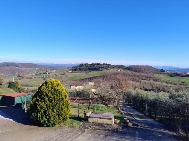 Villa Indipendente in vendita a Baschi, Umbria