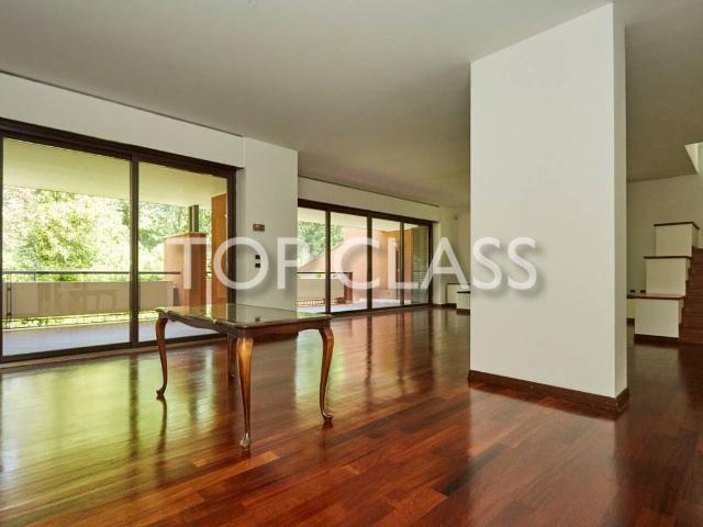 Villa Indipendente in vendita a Milano 3, Basiglio