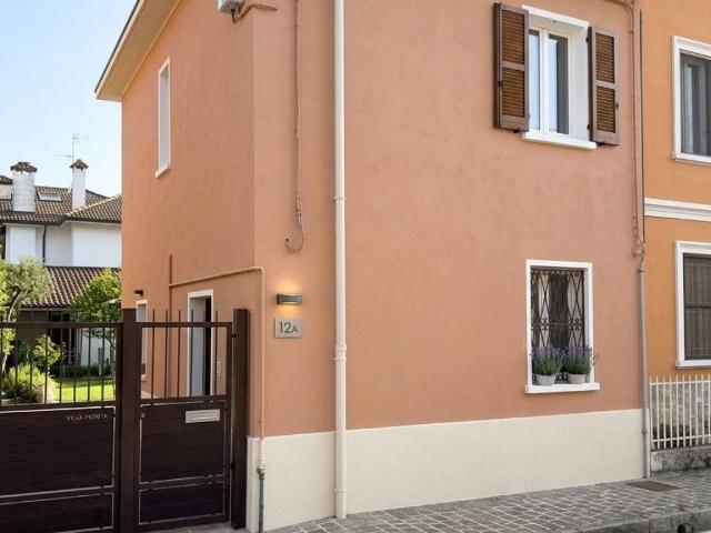 Villa Indipendente in vendita a Milano 3, Basiglio
