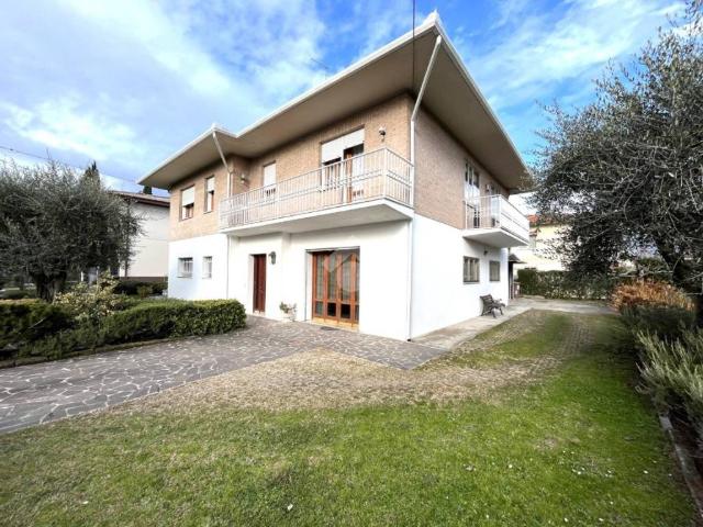 Villa Indipendente in vendita a Angarano, Bassano Del Grappa