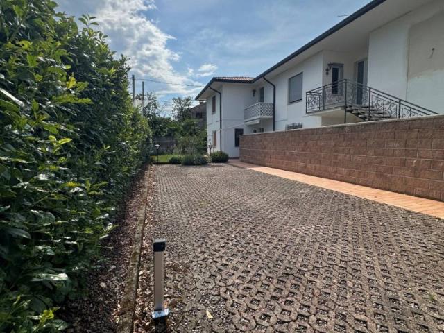 Villa Indipendente in vendita a Casola, Veneto