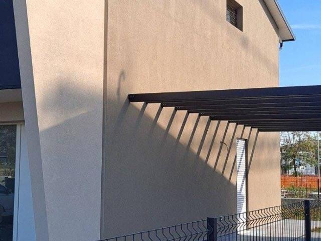 Villa Indipendente in vendita a Pilastroni, Bassano Del Grappa