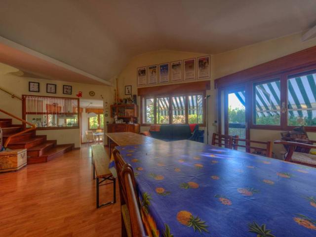 Villa Indipendente in vendita a Bassano Del Grappa, Veneto