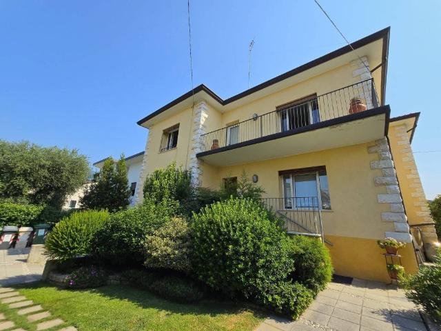 Villa Indipendente in vendita a San Giorgio, Bassano Del Grappa