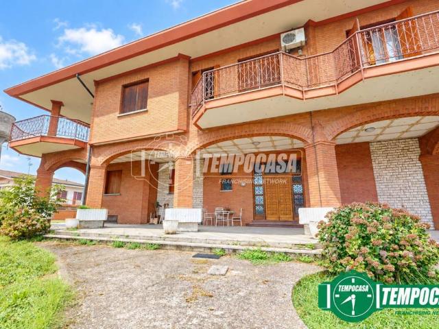 Villa Indipendente in vendita a Bassignana