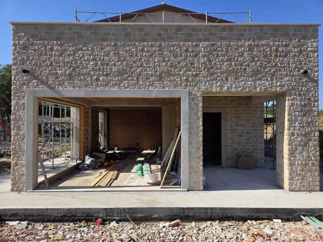 Villa Indipendente in vendita a Bastia Umbra, Umbria