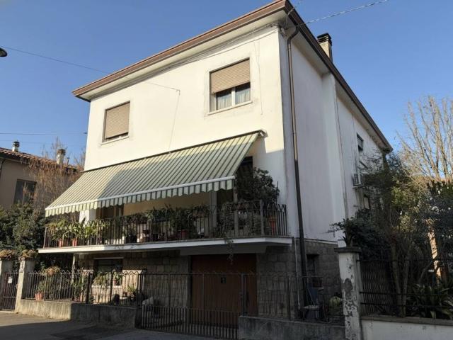 Villa Indipendente in vendita a Battaglia Terme, Veneto