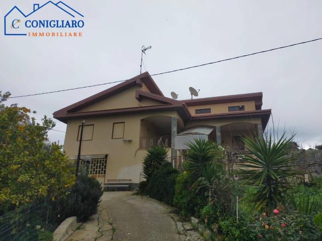 Villa Indipendente in vendita a Baucina, Sicilia
