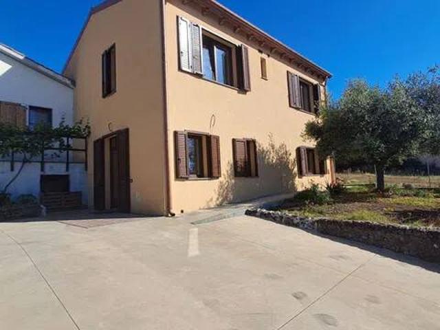 Villa Indipendente in vendita a Bauladu, Sardigna/Sardegna