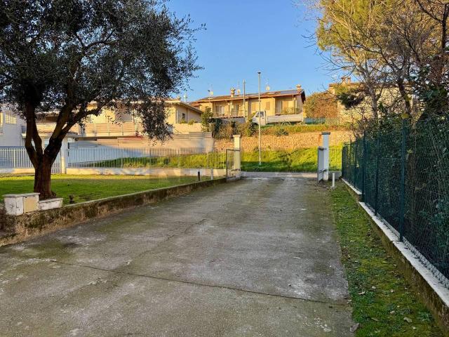 Villa Indipendente in vendita a San Tommaso, Bedizzole