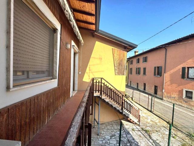 Villa Indipendente in vendita a Bedizzole, Lombardia