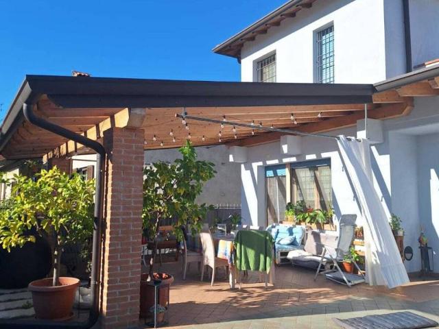 Villa Indipendente in vendita a San Tommaso, Bedizzole