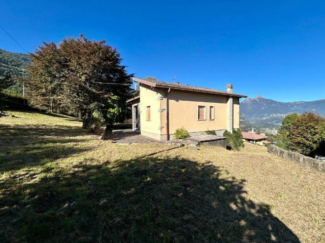 Villa Indipendente in vendita a Bedulita, Lombardia