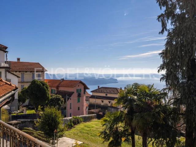 Villa Indipendente in vendita a Roncaccio, Piemonte