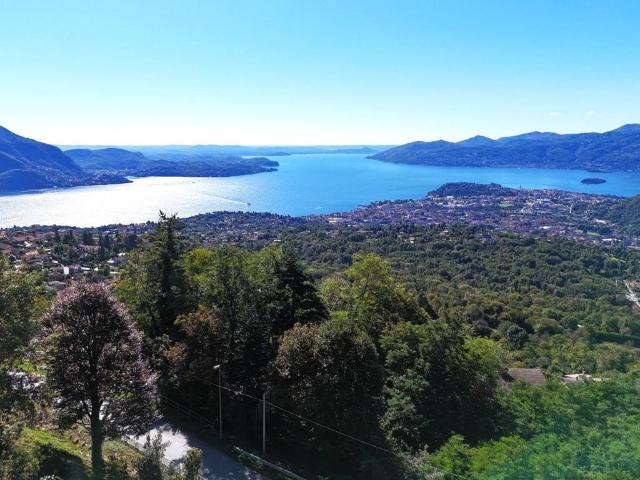 Villa Indipendente in vendita a Villaggio Montelago, Piemonte